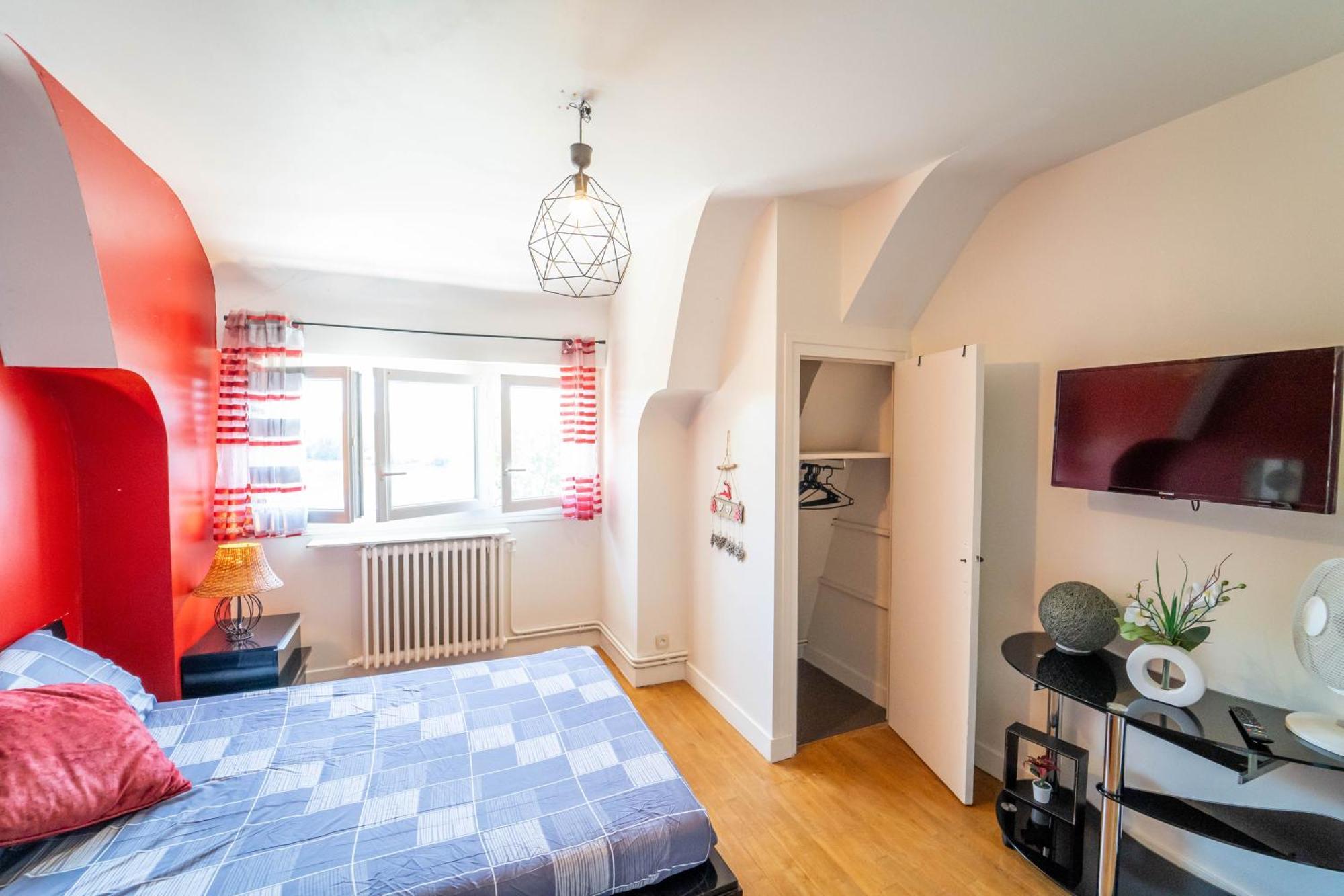 Appart 4 Chambres Parking Voitures Velos 10Min Блуа Экстерьер фото